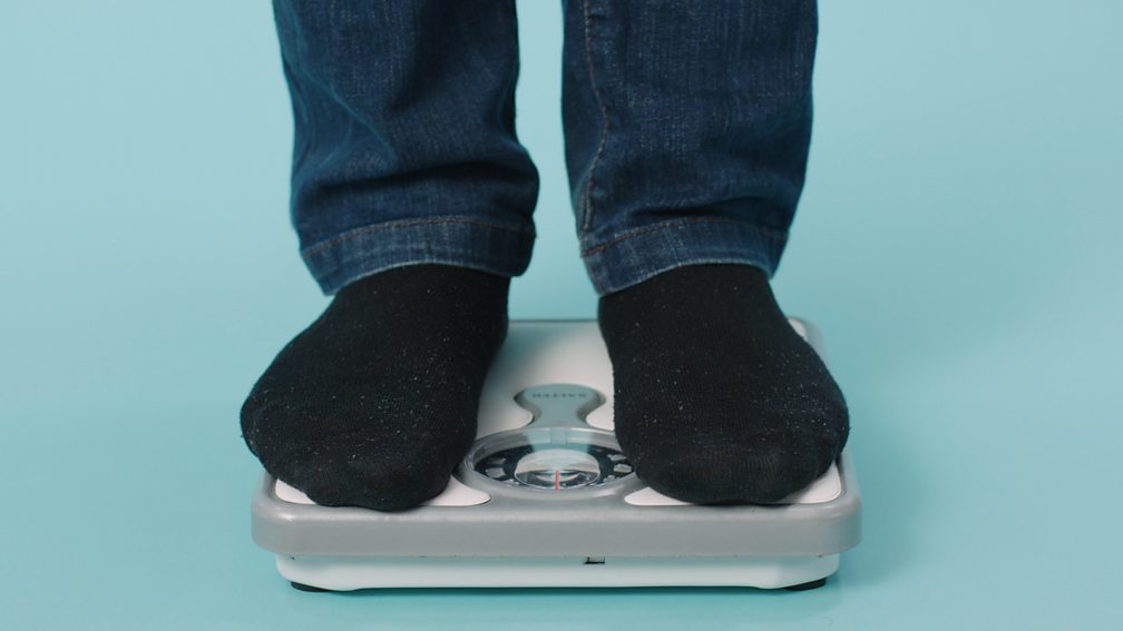 How to show the difference between force and pressure guide for KS3 physics students BBC Bitesize