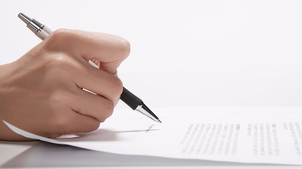 How to write a formal letter - BBC Bitesize