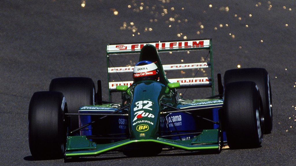 MICHAEL SCHUMACHER ピンズ 330px-Michael_Schumacher_-