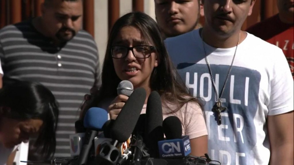 Mexican woman deported from the US despite protests BBC News