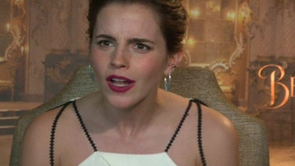 Beauty And The Beast Emma Watson Porn - Emma Watson private photos stolen in 'hack' - BBC News