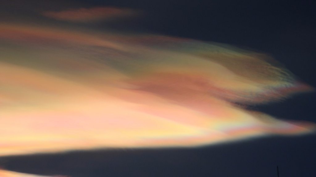 Munch inspired by 'screaming clouds'