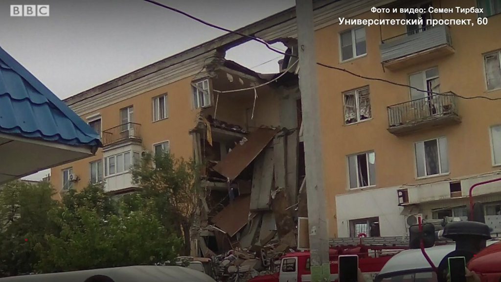 В Волгограде из-за взрыва обрушился подъезд дома, трое погибших