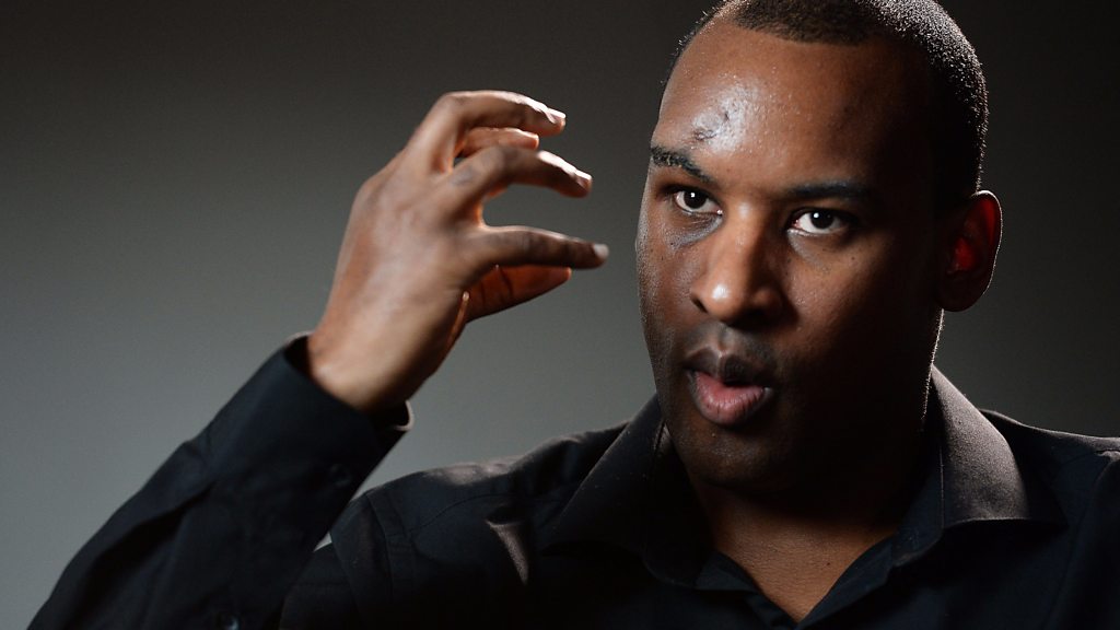 London Bridge attack officer fought 'to keep people alive'