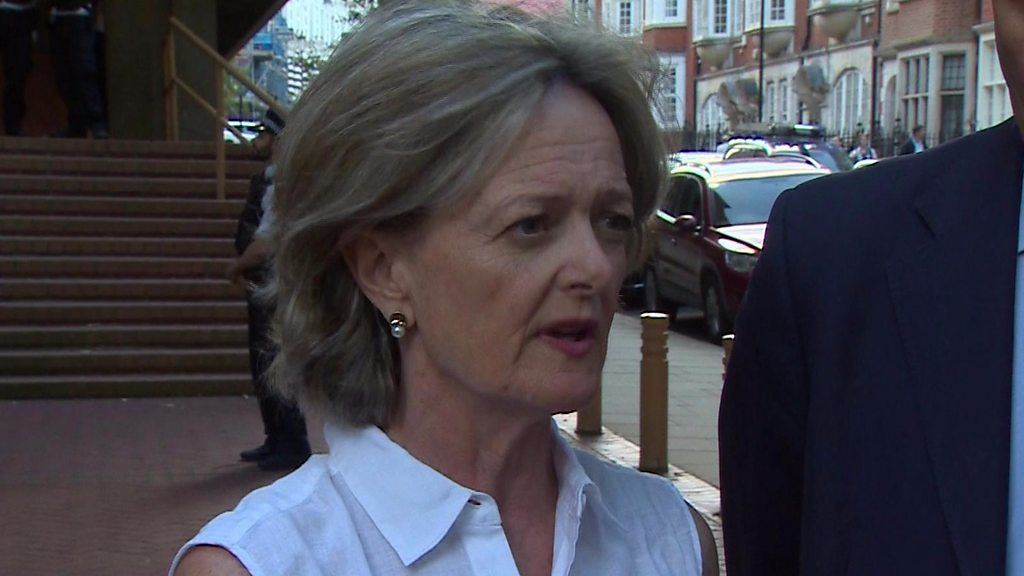 Grenfell Tower fire: Council chooses Elizabeth Campbell as new leader