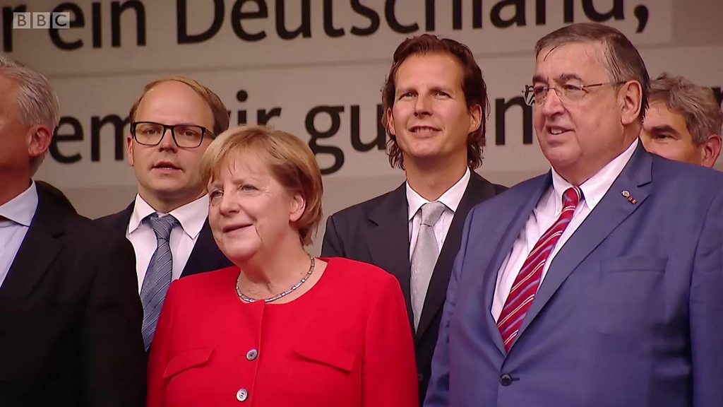 \"Тефлоновая\" Меркель: почему у канцлера нет конкурентов? - BBC News ...