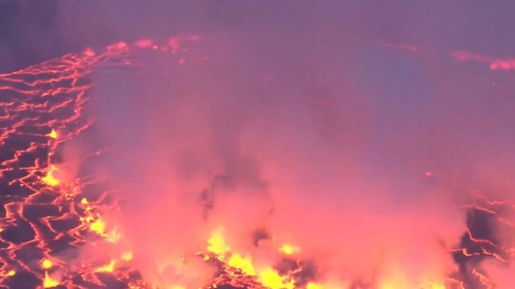 Жизнь с вулканом: Ньирагонго таит опасность - BBC News Україна