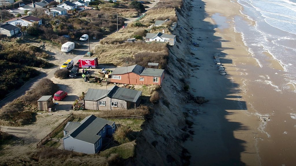 Hemsby icliffi top homeowners need government help BBC News