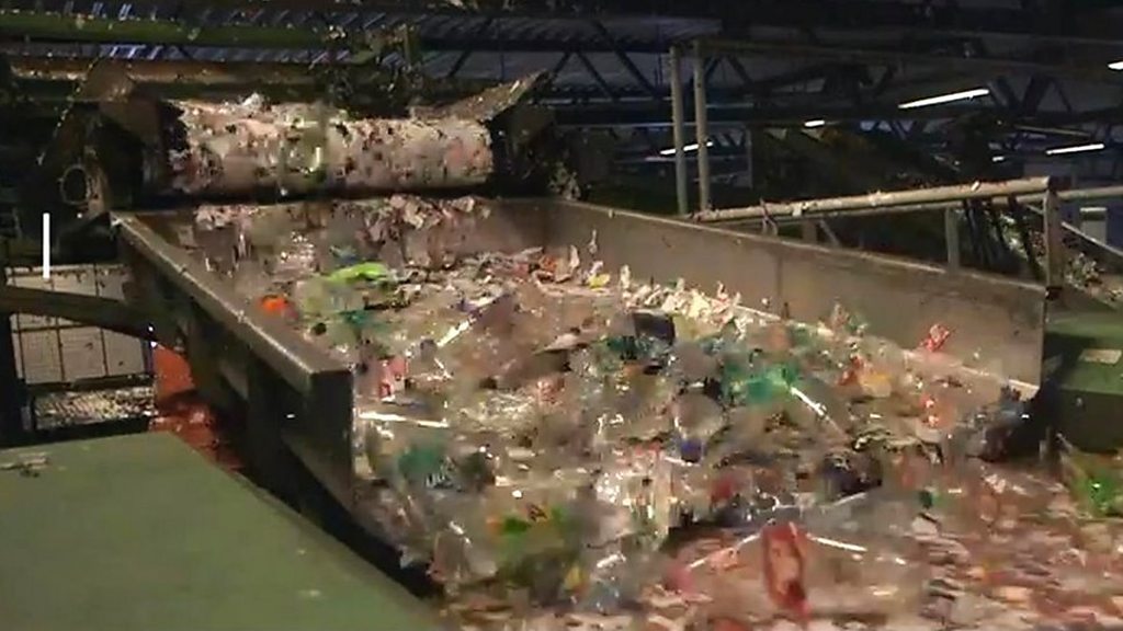 Drinks bottles and can deposit return scheme proposed BBC News