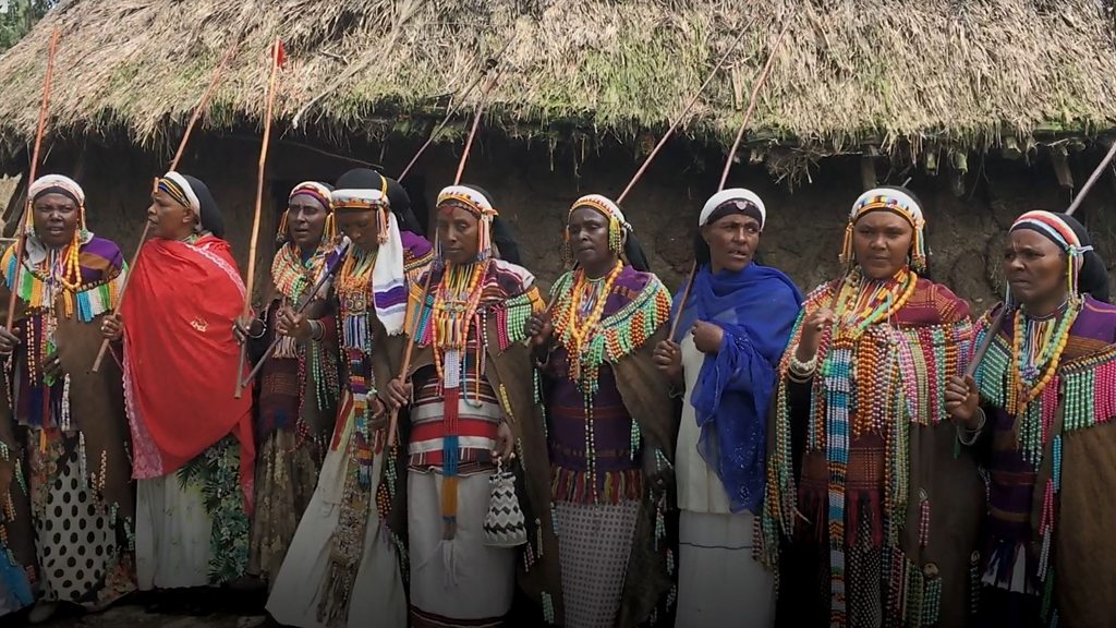 Tatyana Orlovaning porno fotosuratlari Porno va mini yubkalar