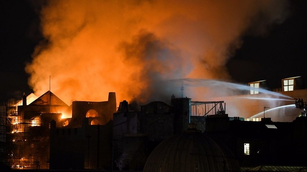 Major fire devastates Glasgow School of Art