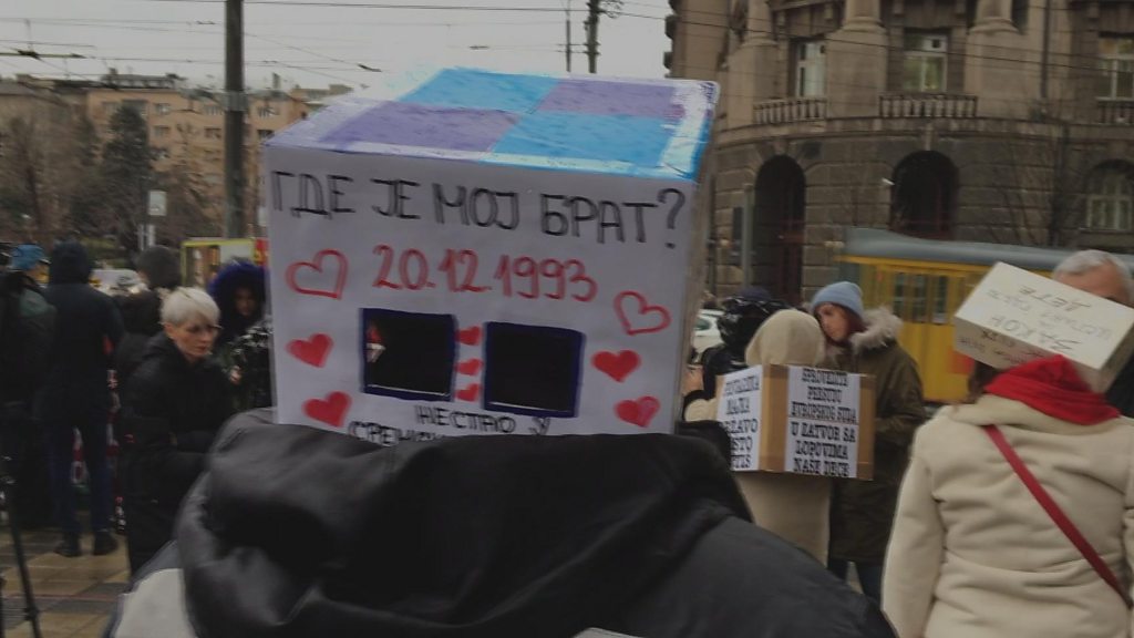 Majke U Kutijama Tako Su I Nase Bebe Iznosili Iz Porodilista c News Na Srpskom