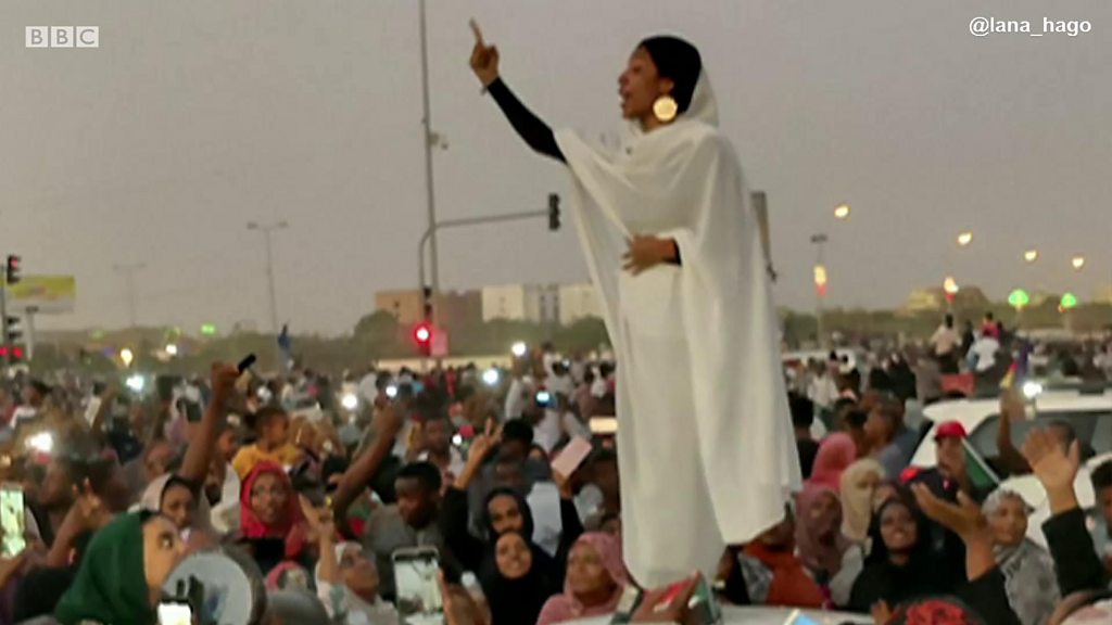 Coup d'État contre Omar el-Béchir : comment le Soudan en est arrivé là - BBC News Afrique
