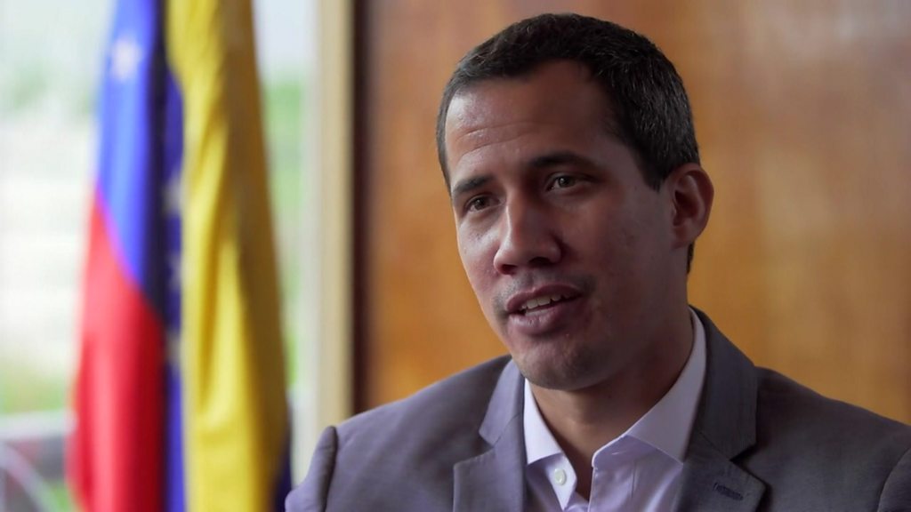 Guaidó 'considers asking US to intervene'