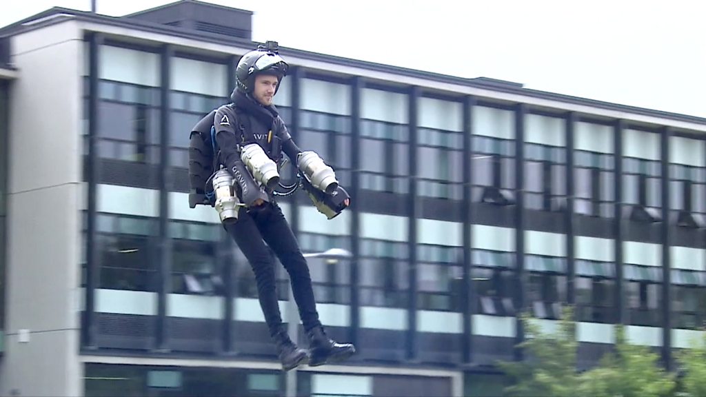 英国大学生设计的喷射服可让你变身飞行英雄 c News 中文