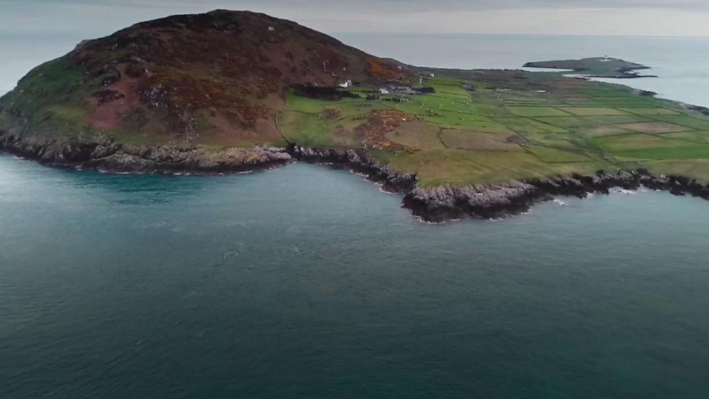 Bardsey Island 'needs permanent residents to survive