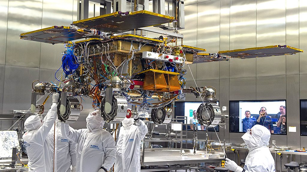 'Rosalind Franklin' Mars rover assembly completed