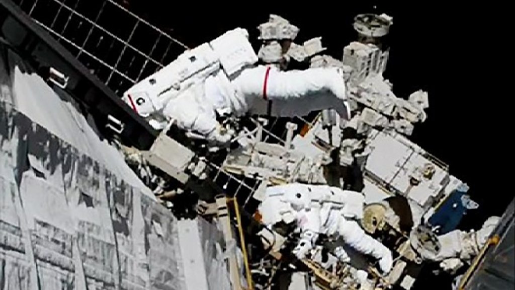 Nasa astronauts complete first all-women spacewalk