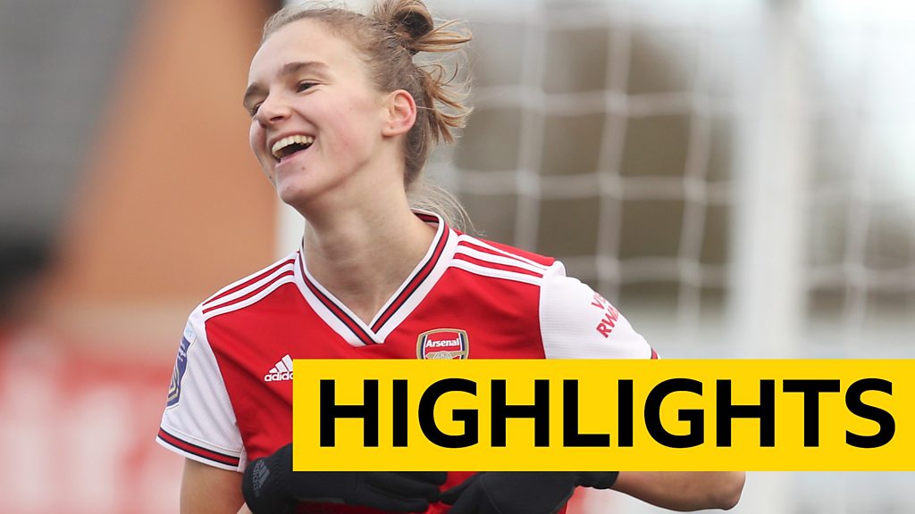 Arsenal's Vivianne Miedema Named 2019/20 FWA Women's Footballer of