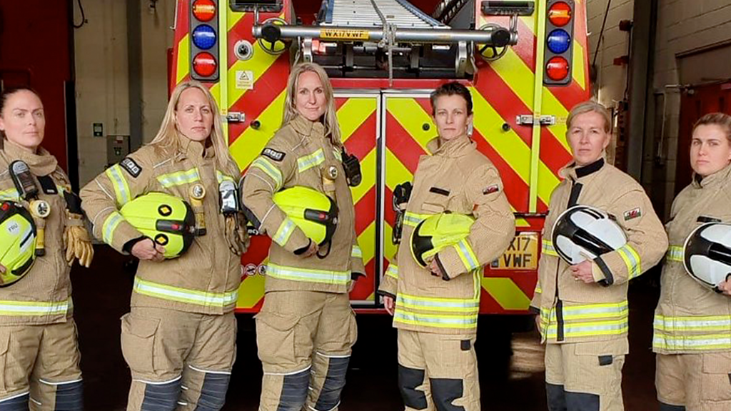 Firefighters to try first allwomen Antarctic crossing BBC News