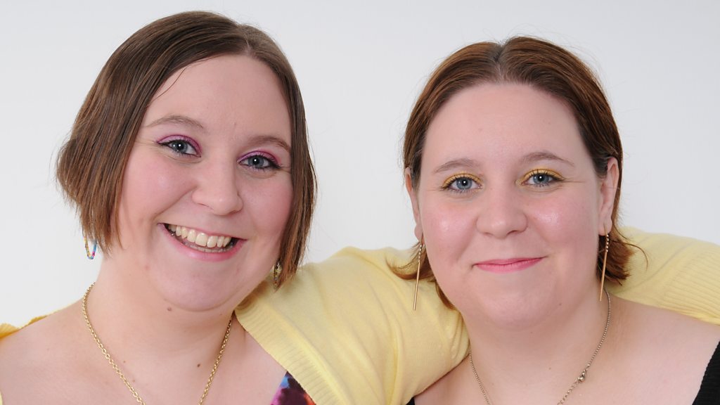 Coronavirus Twin Sisters Katy And Emma Davis Die With Covid 19
