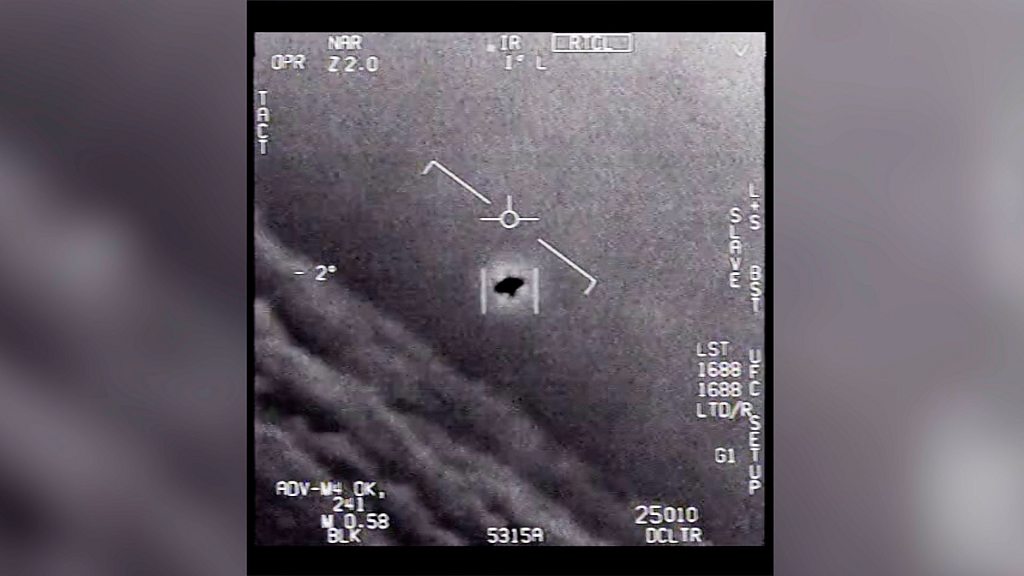 Pentagon releases UFO videos for the record BBC News