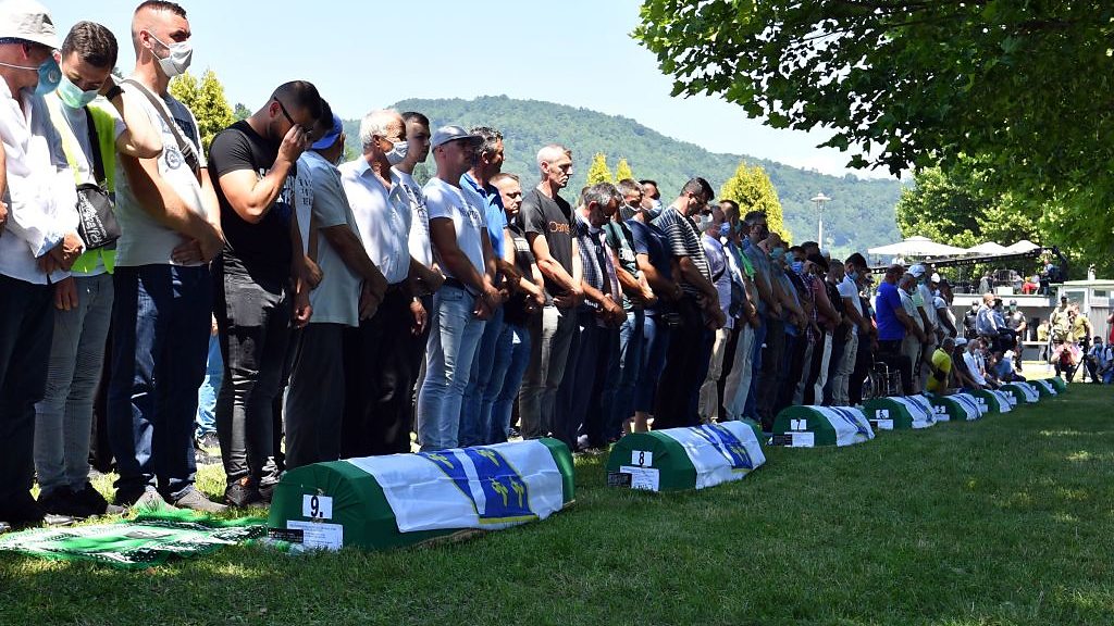 Bosnia marks 25 years since Srebrenica massacre