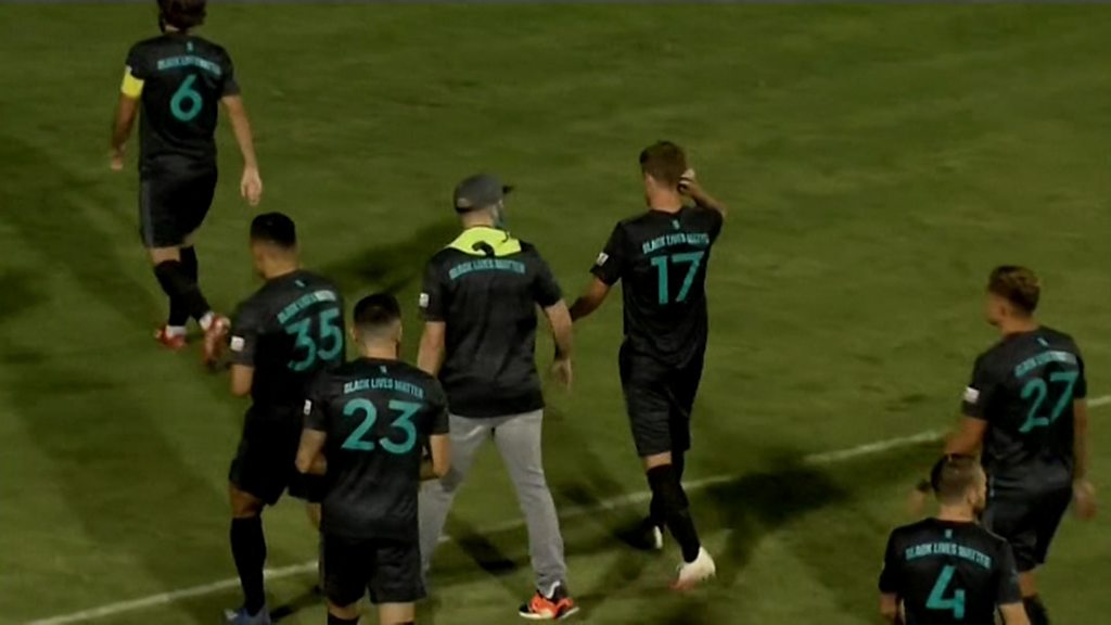 Landon Donovan's San Diego Loyal walk off field after alleged homophobic  slur directed at Collin Martin; USL investigating