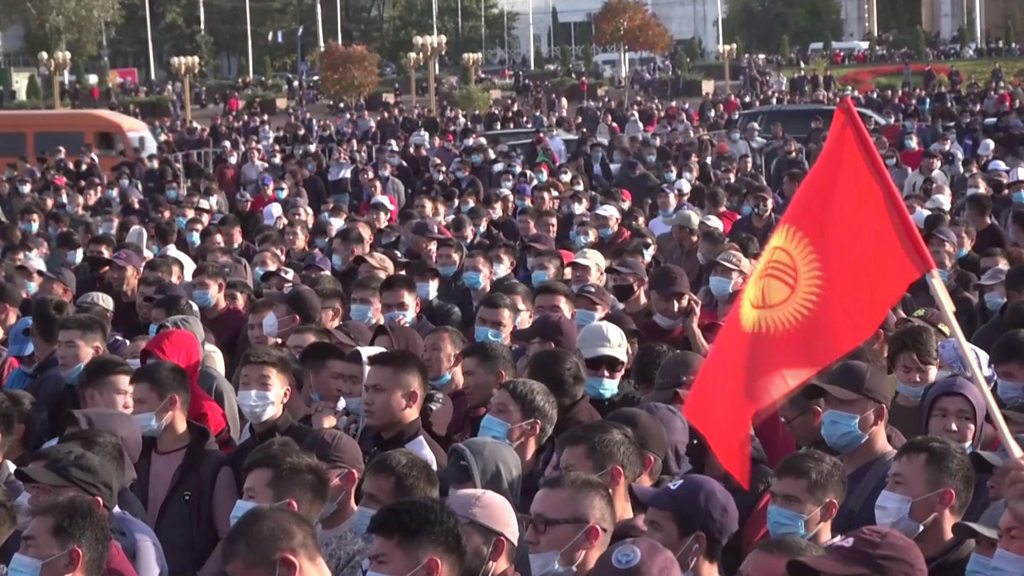 Thousands protest over Kyrgyzstan election result