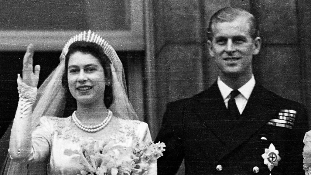 追悼】 写真で振り返る 英王室のフィリップ殿下、99歳で死去 - BBCニュース