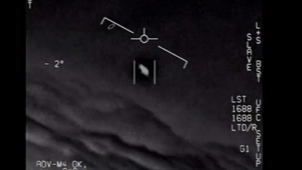 Lobodaning yalangoch kokraklari Jinsiy aloqa talabasi