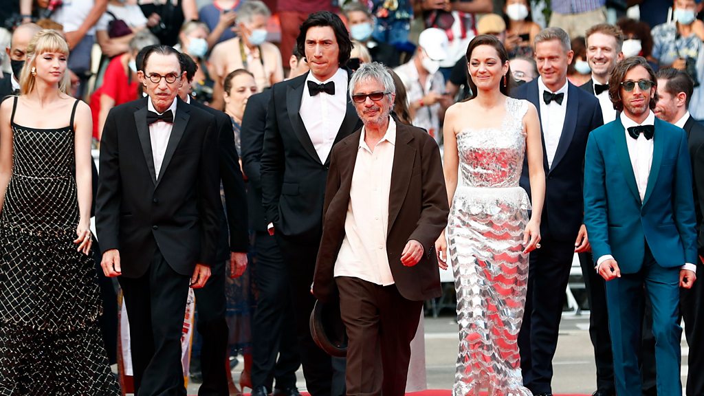 Léa Seydoux Talks Cannes Films One Fine Morning, Crimes of the