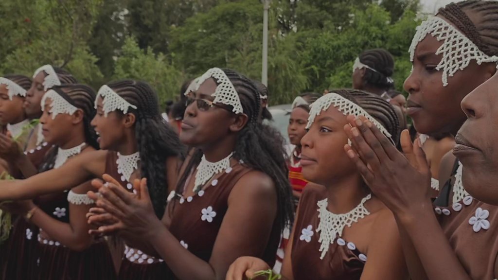Klitorisni ragbatlantiradigan jinsiy pozitsiyalar