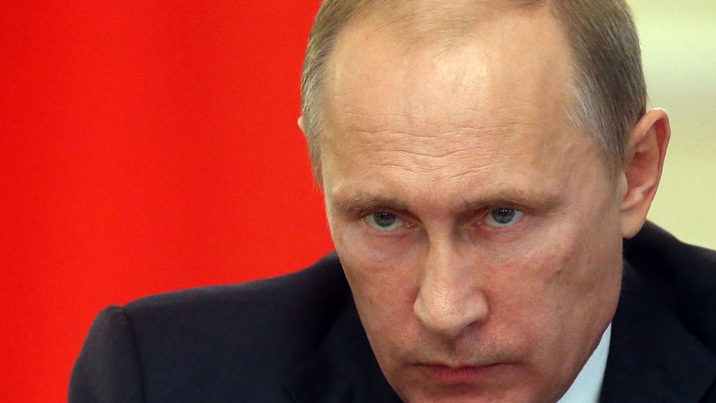 Rus uy qurilishi sorgich Lezbiyen video ushlandi