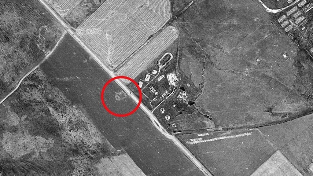 مقبرة جنود الصاعقة المصريين في اللطرون: ما الذي حدث؟ - BBC News عربي