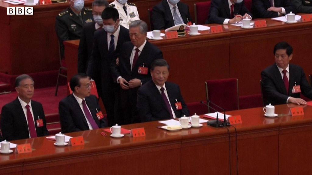 胡錦濤氏の退席めぐる謎、新たな映像で深まる 中国 - BBCニュース