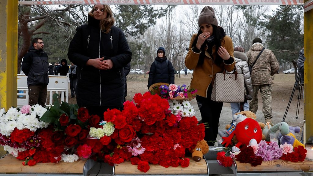 Шевчук пролетела и упала на столе