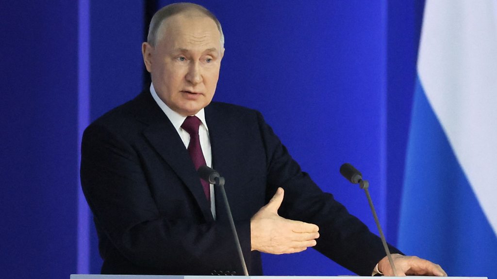 Mahkamah Pidana Internasional Terbitkan Surat Penangkapan terhadap Vladimir Putin dan Maria Lvova-Belova: Langkah Penting Menuju Keadilan Internasional 3 WATCH: Can Putin actually be arrested?