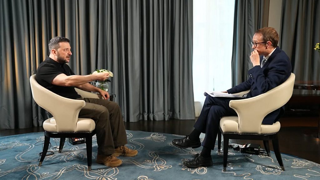 ゼレンスキー大統領、トランプ氏再選でも懸命に対応すると BBC単独取材