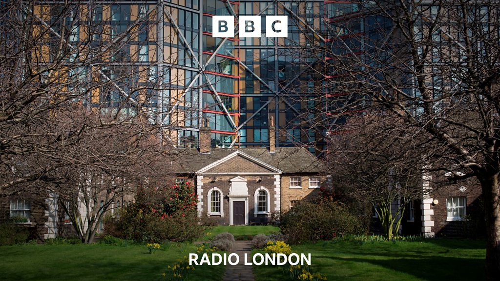 Southwark: What's it like living in Hopton's Almshouses? - BBC Sounds