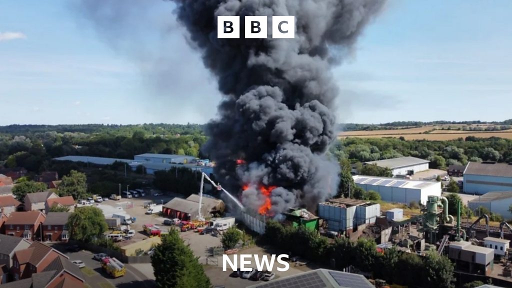 80 firefighters tackle Great Blakenham blaze - BBC Sounds