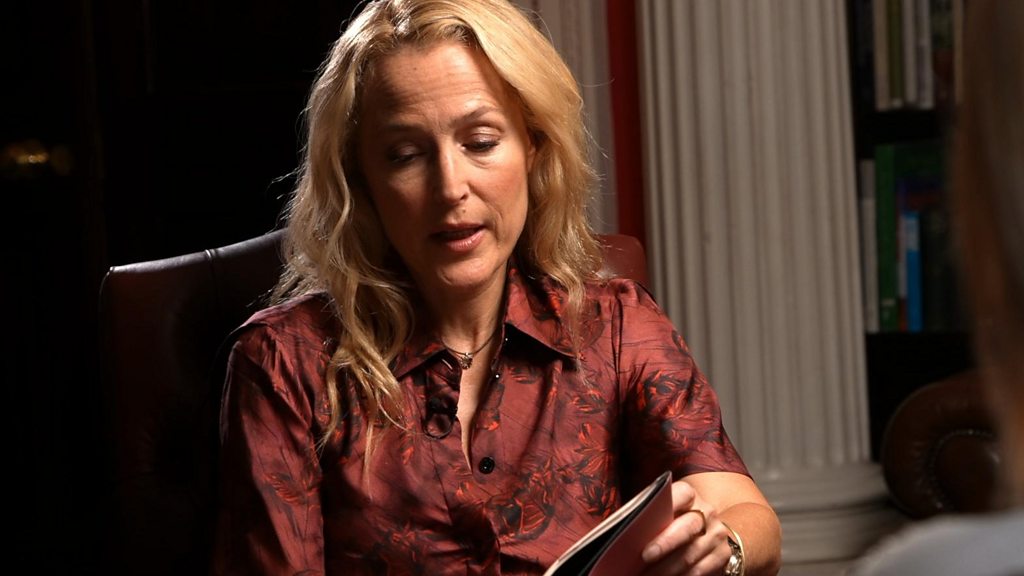 Порно анасы еңкейіп, ұлын азғырды