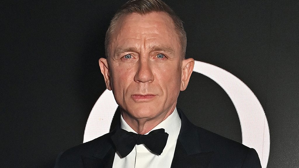 Life Tech: Bisakah AI memilih James Bond berikutnya?