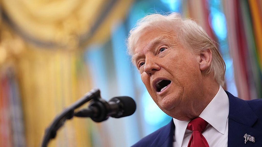 US halts student visa appointments and plans expanded social media vetting