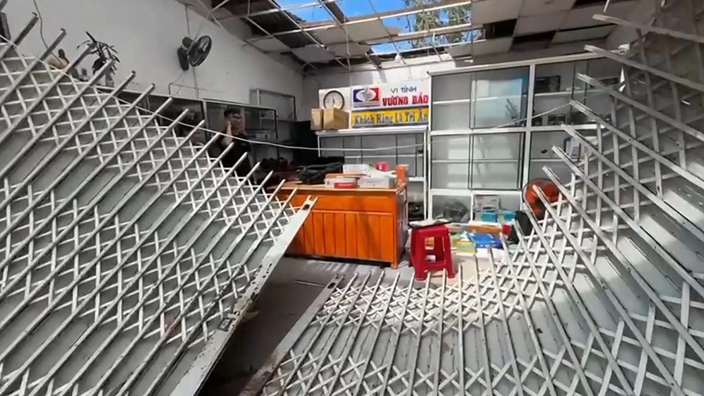 台風25号、フィリピンとヴェトナムで死者少なくとも計193人 - BBCニュース