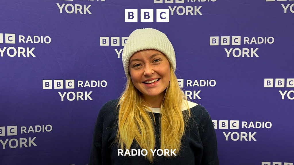 York's Beth Nixon on 'challenging' Coronation Street grooming plot - BBC News