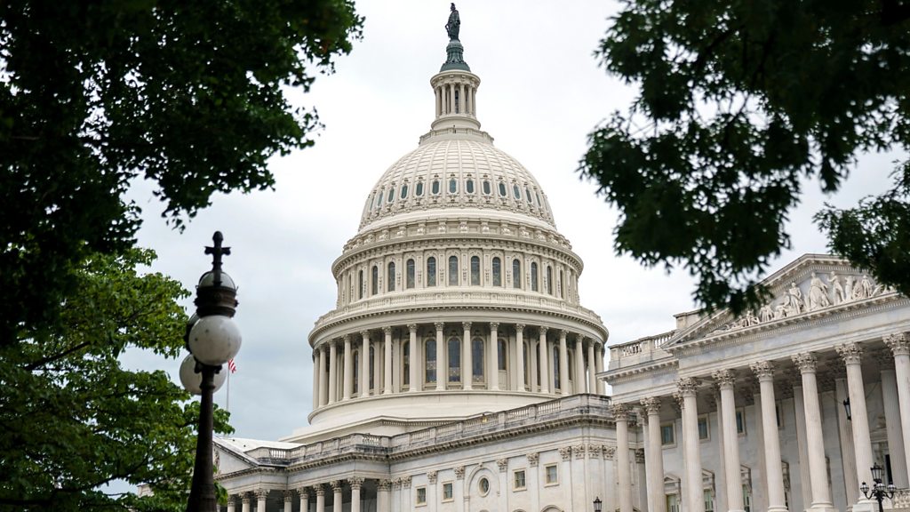 bbc.co.uk - Global News Podcast - US Senate blocks bid to limit Trump's powers for Iran war - BBC Sounds