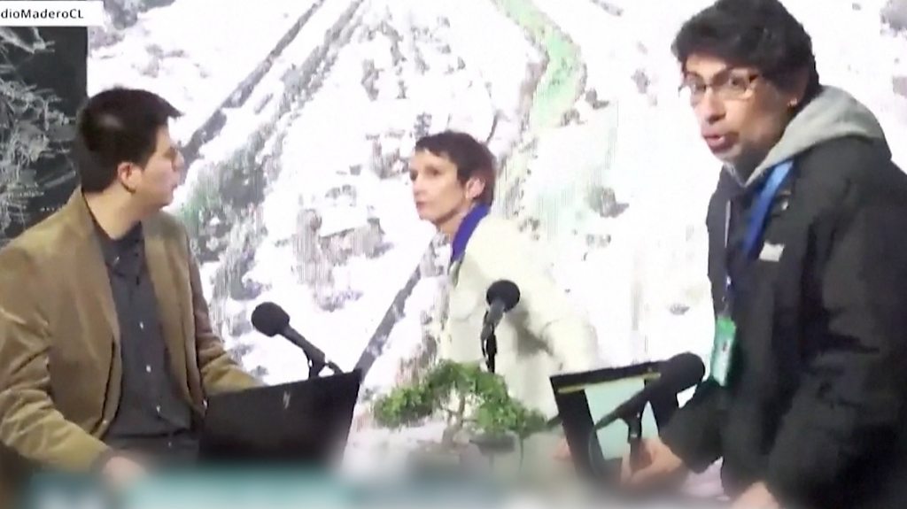The moment of the Chile Rocks Rock Live TV