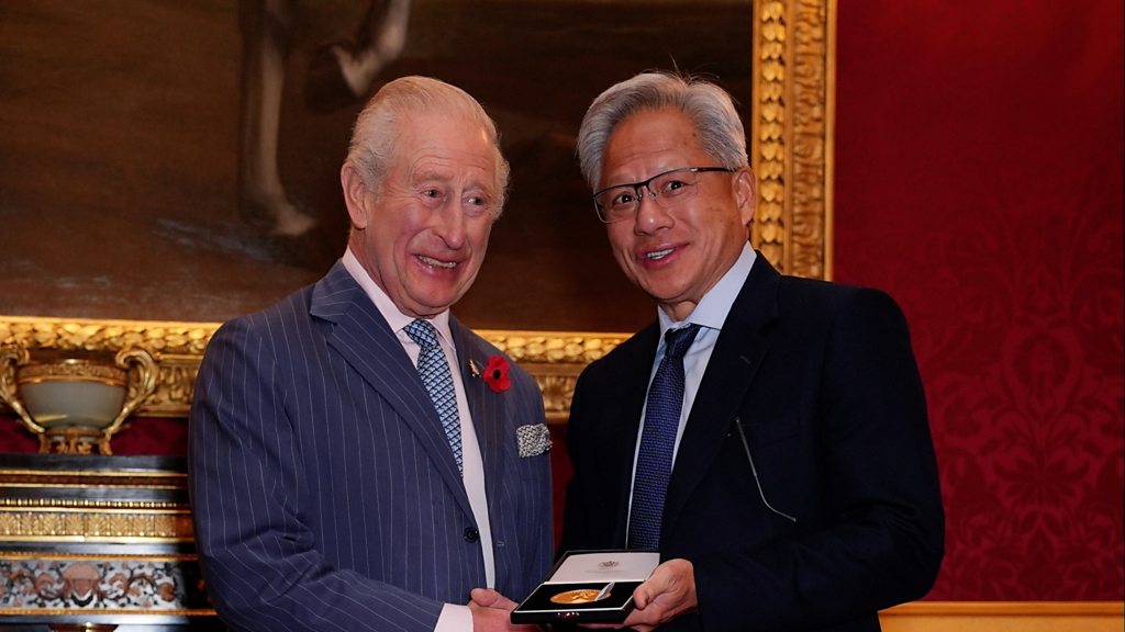 צ'ארלס השלישי חולק את חזון הבינה המלאכותית שלו עם מנכ"ל Nvidia