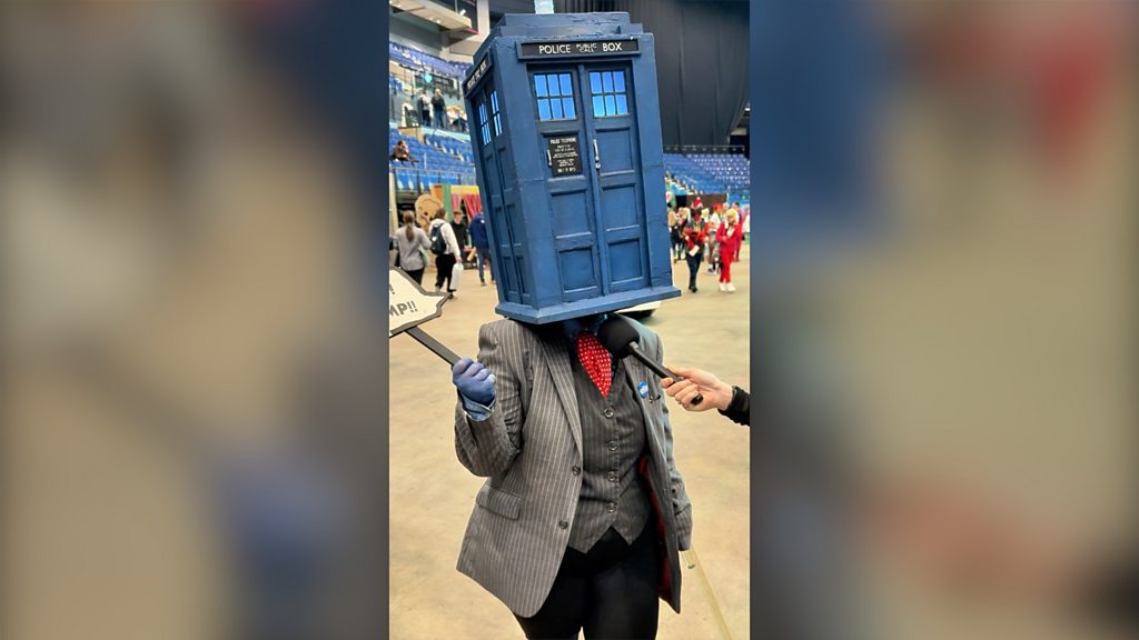 'I have a Tardis on my head!': Why fans love Comic Con